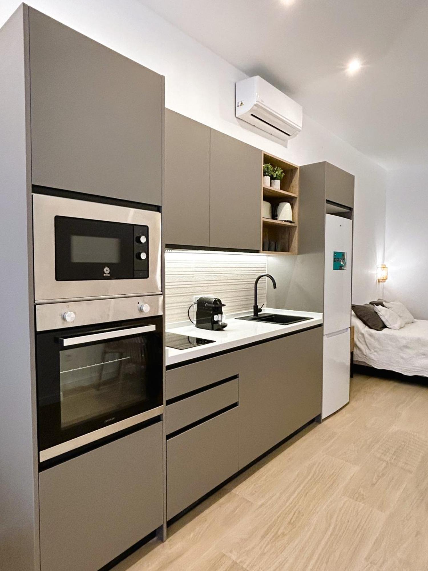 Estudio A Estrenar A Metros De Los Jardines Del Turia 瓦伦西亚 客房 照片